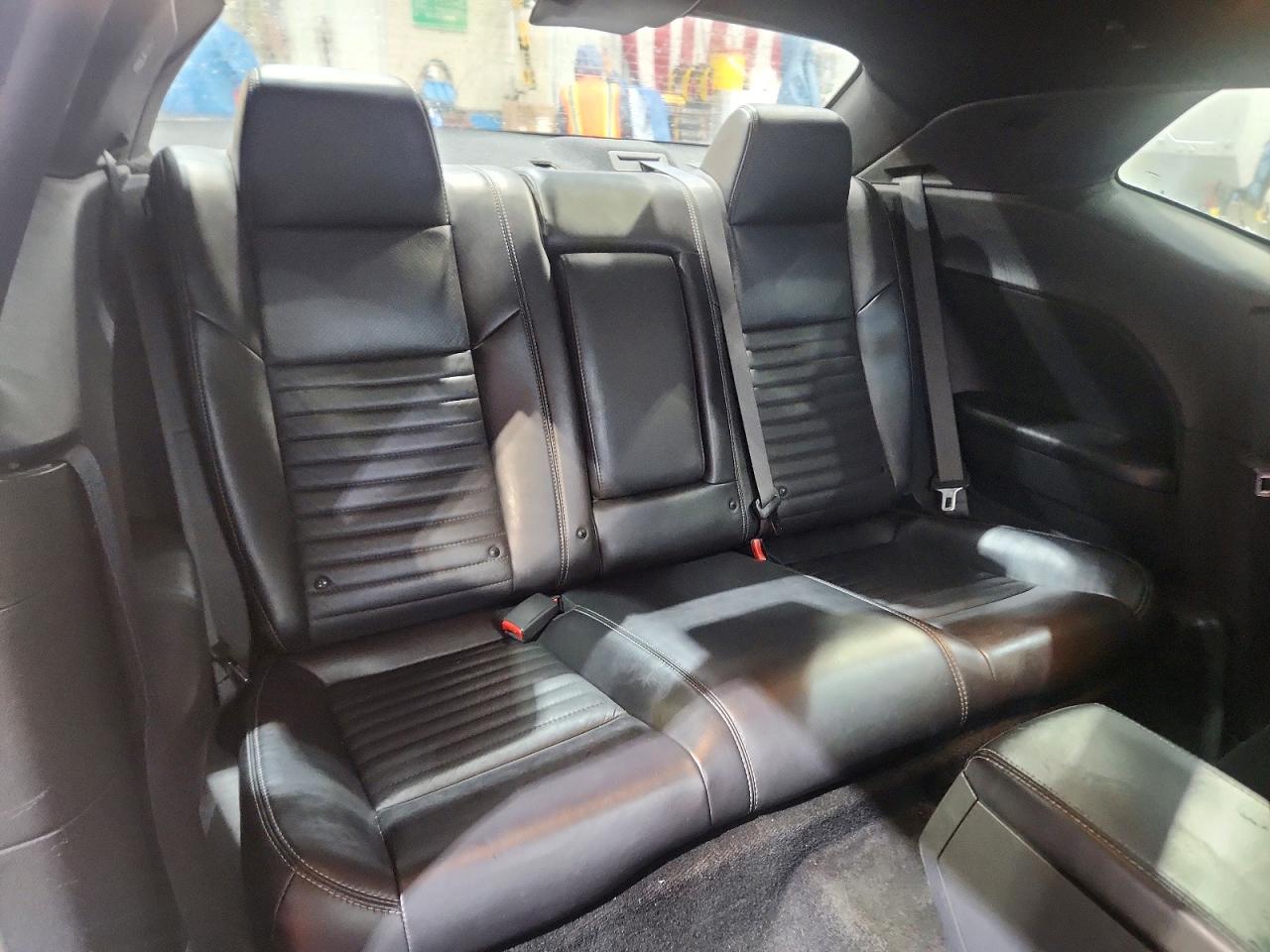 Dodge Challenger Sxt