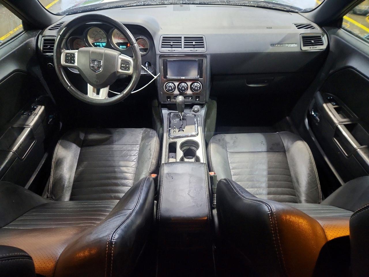 Dodge Challenger Sxt