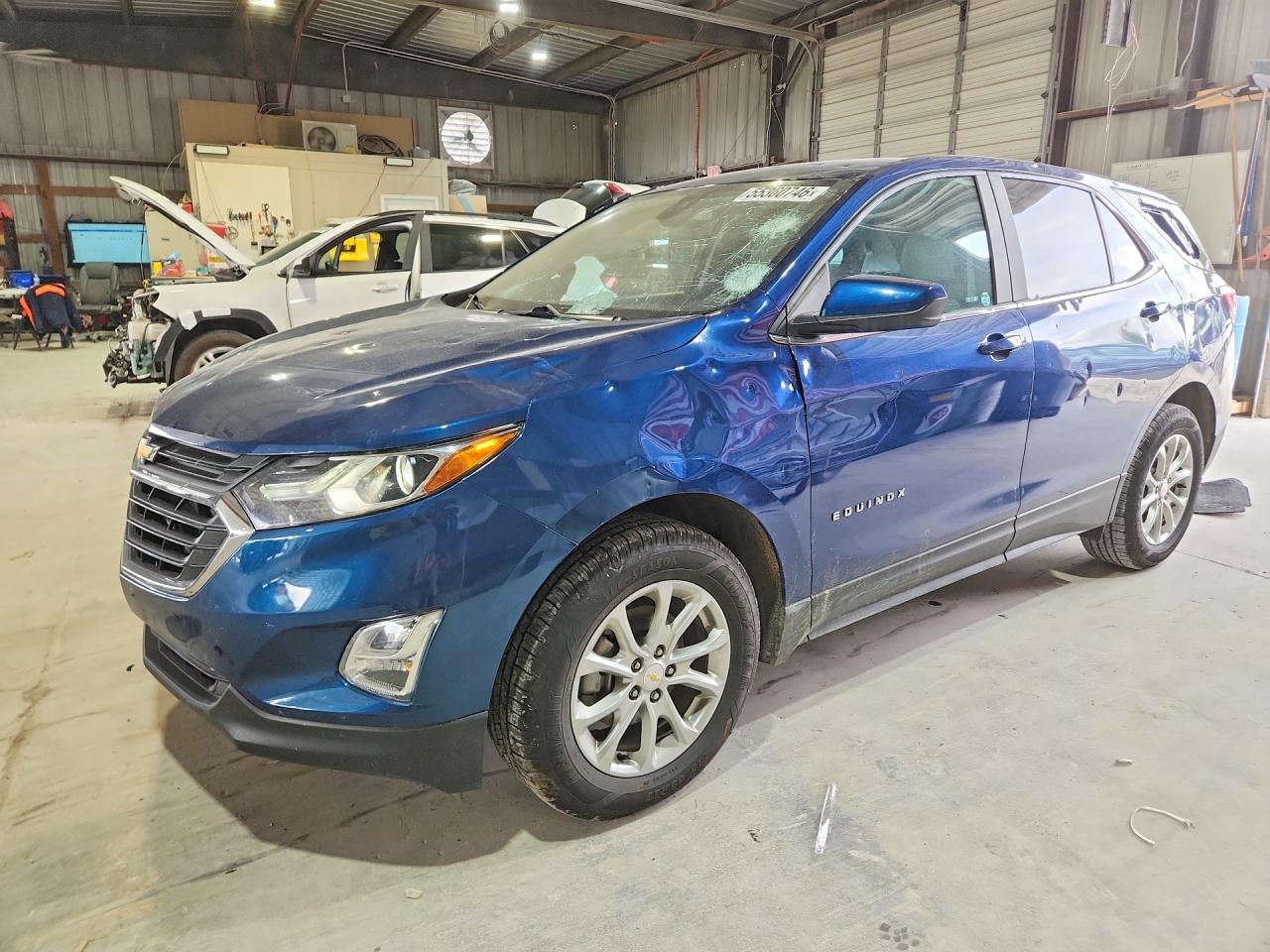 Salvage Chevrolet Equinox Image