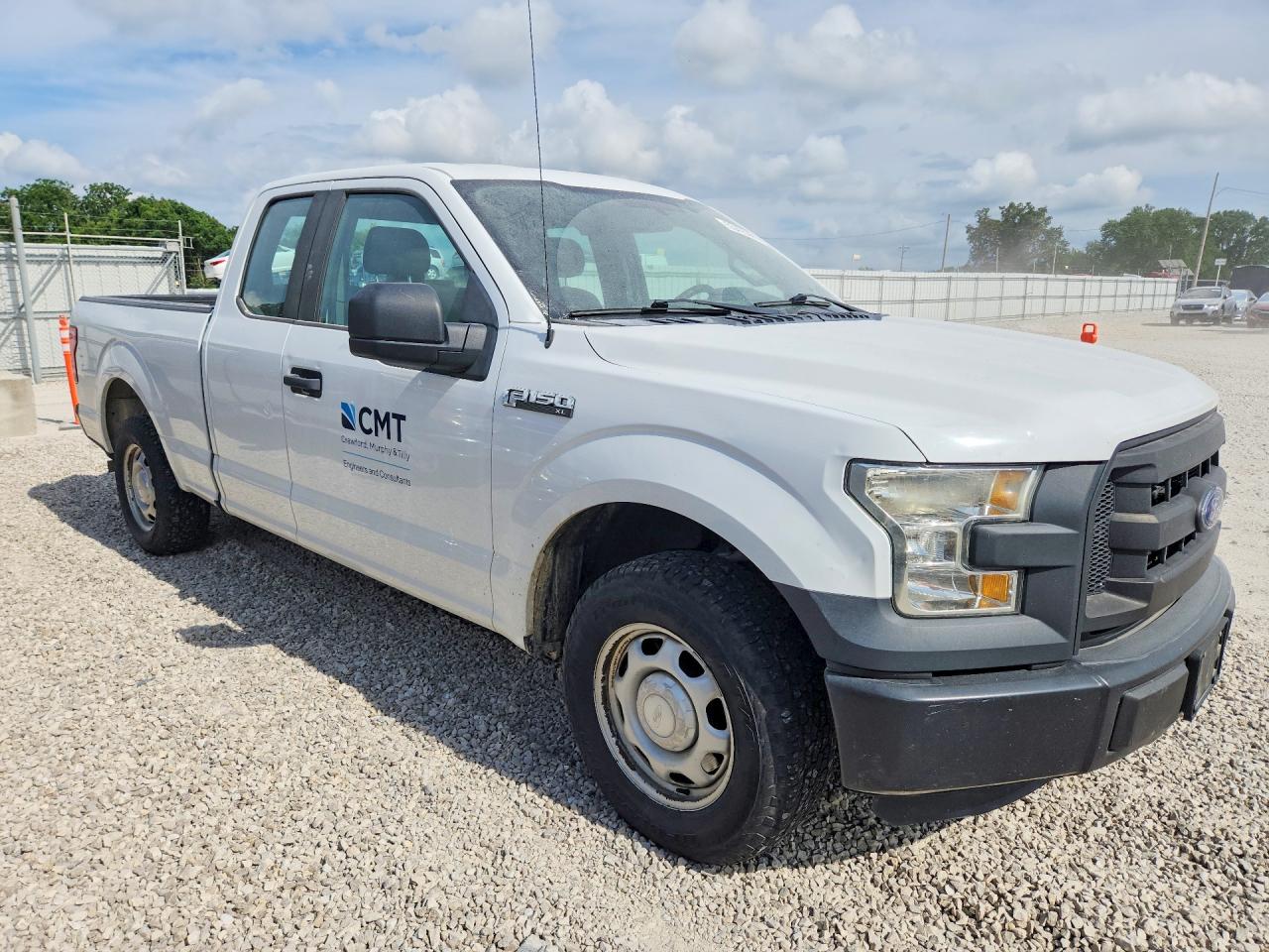 Ford F-150 Super Cab