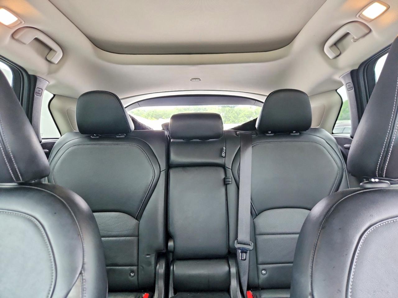 INFINITI Qx Essential