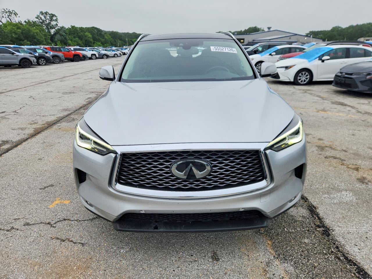 INFINITI Qx Essential