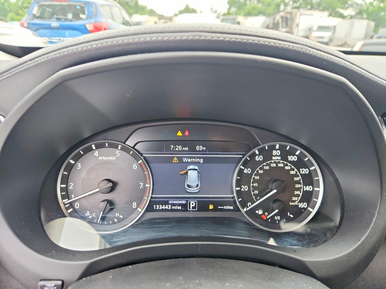 INFINITI Qx Essential