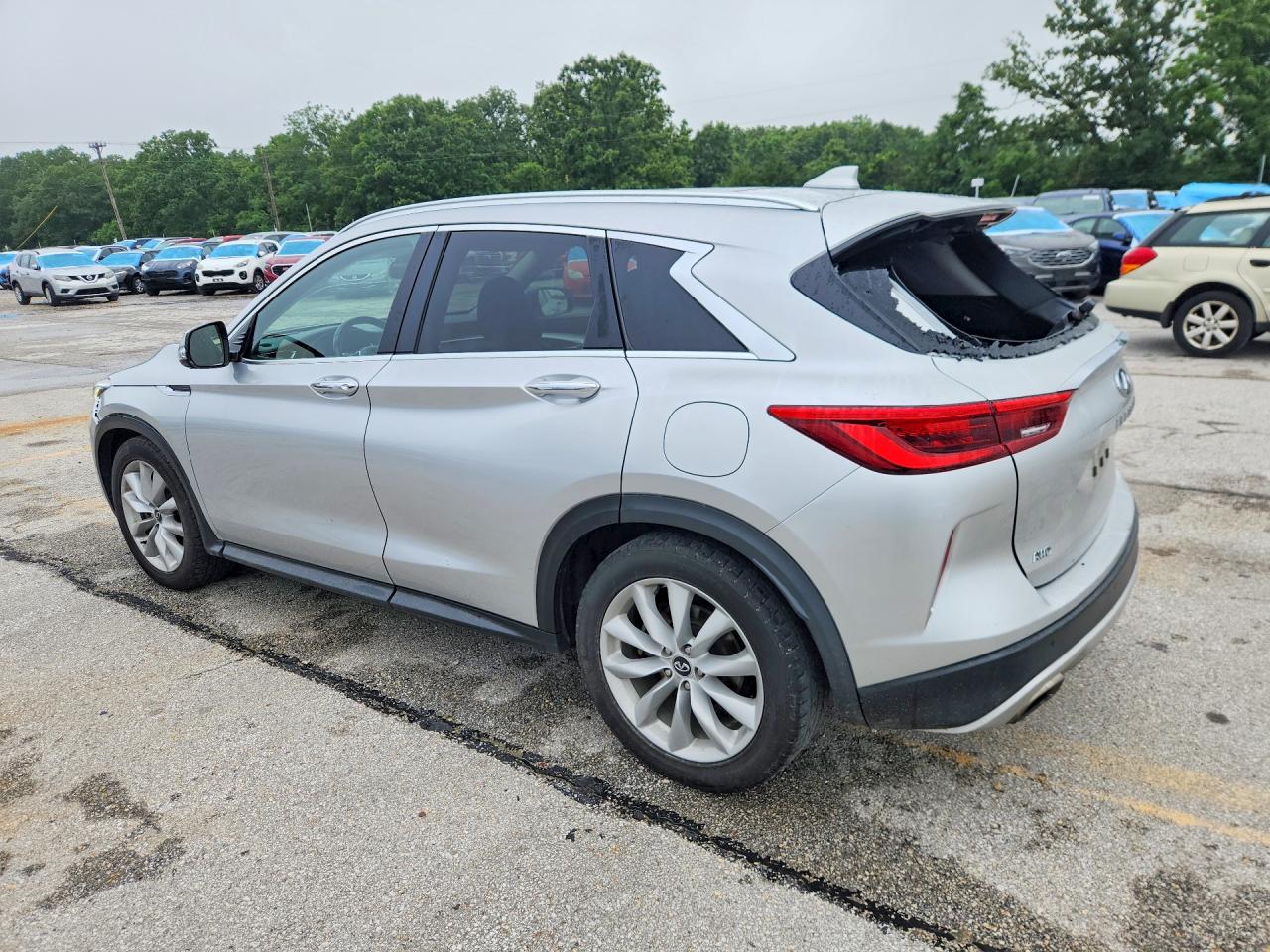 INFINITI Qx Essential