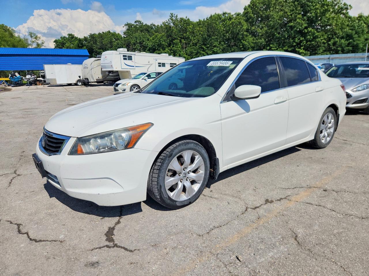 Salvage Honda Accord Image
