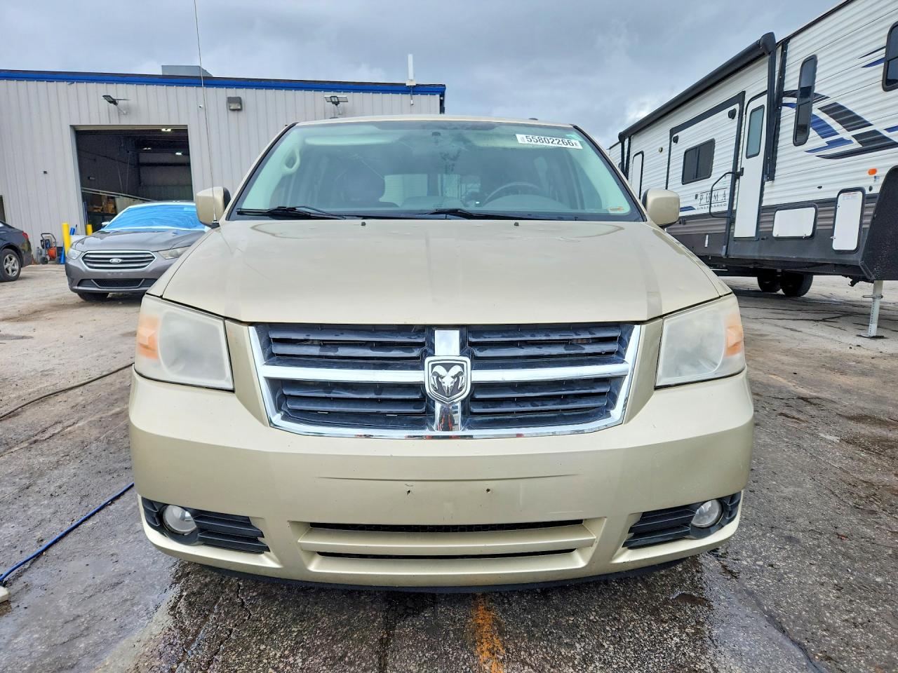 Dodge Caravan Sxt