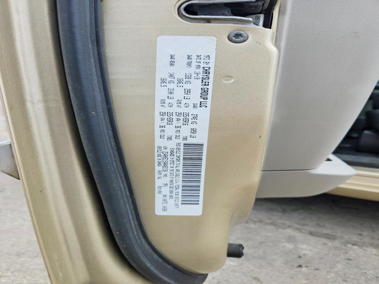 Dodge Caravan Sxt