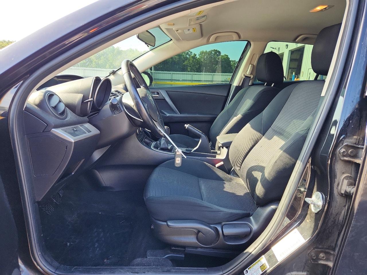 Mazda 3 I
