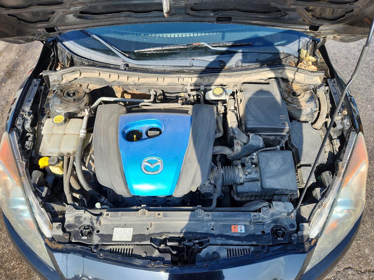 Mazda 3 I