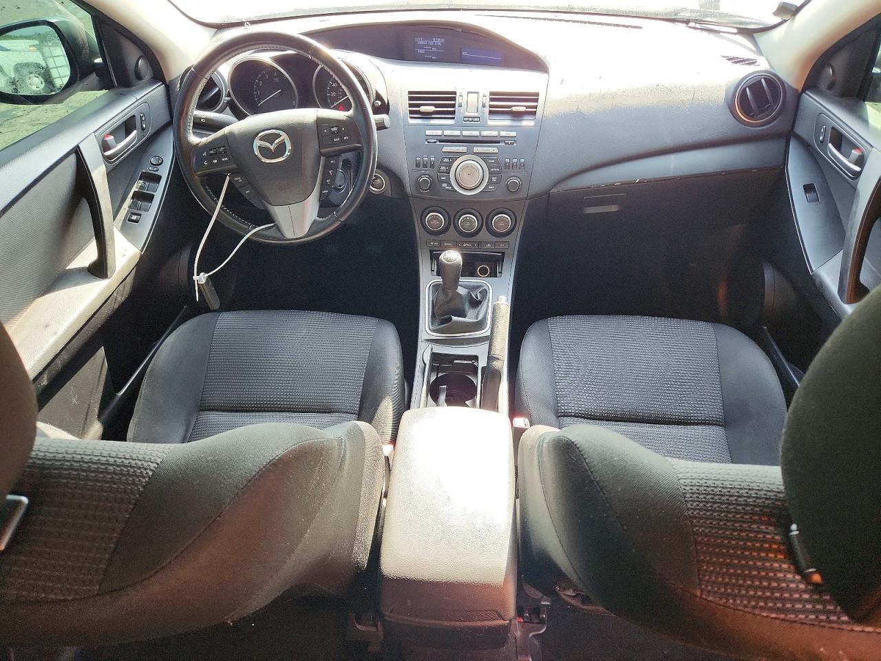 Mazda 3 I