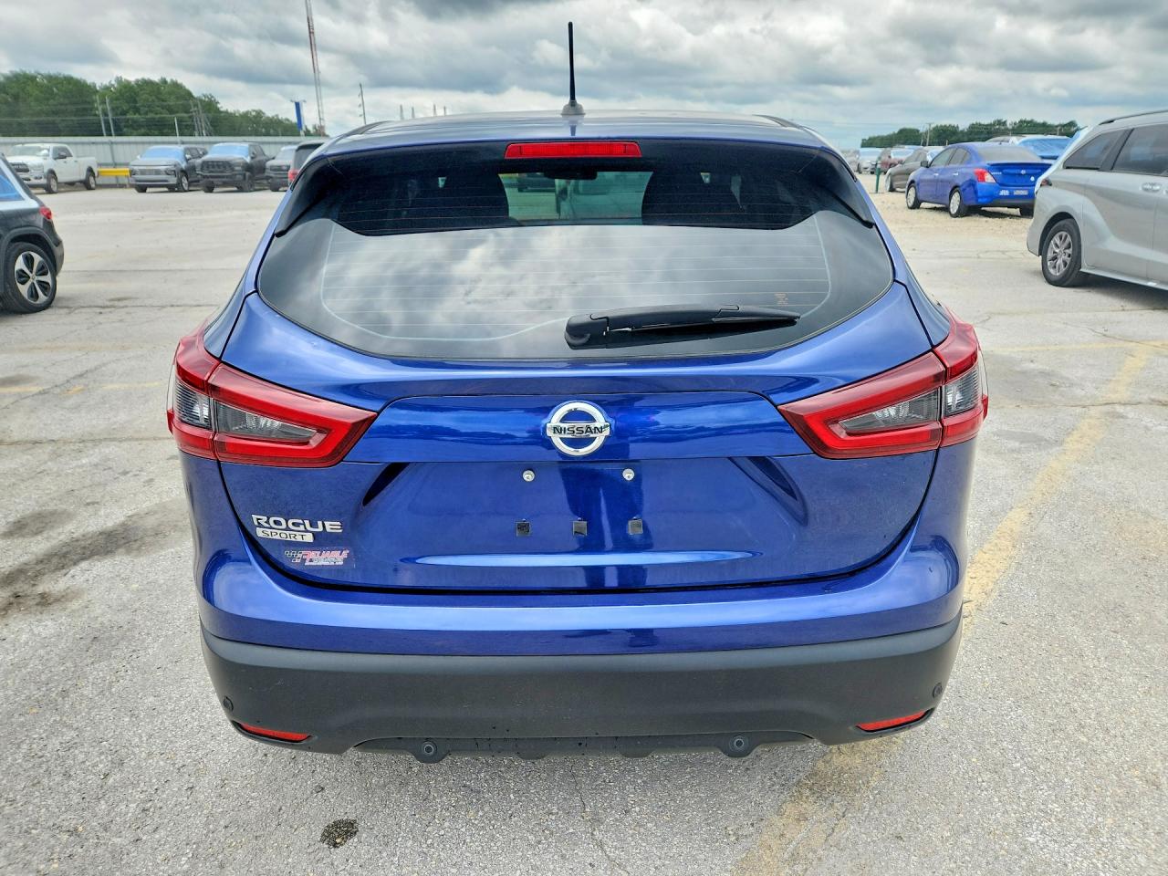 Nissan Rogue S