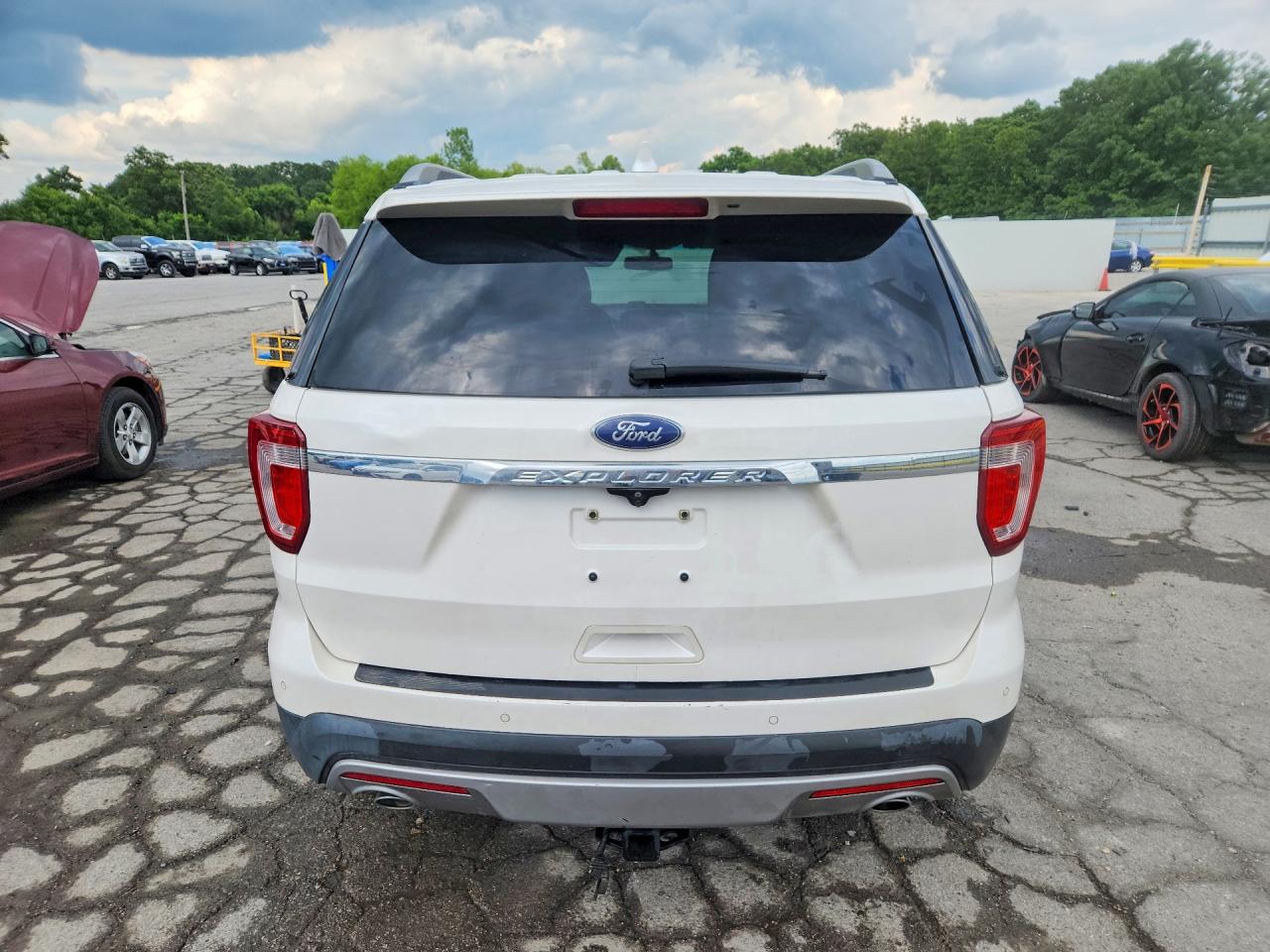 Ford Explorer Xlt