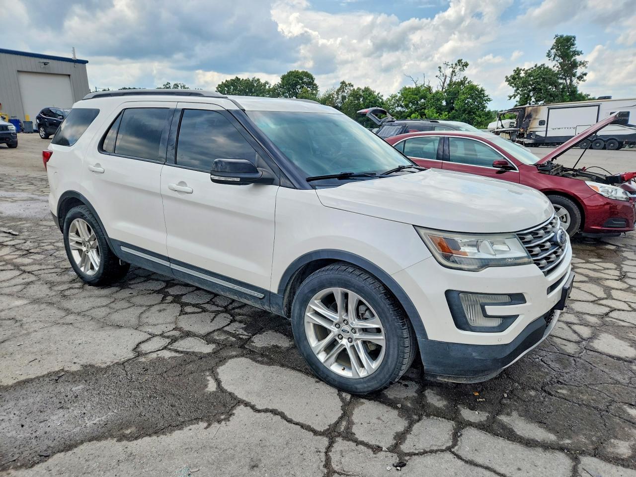 Ford Explorer Xlt
