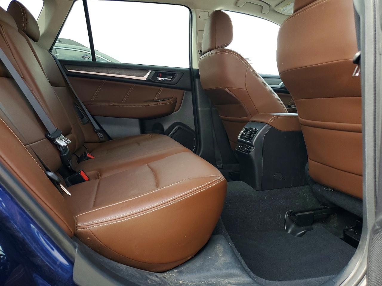 Subaru Outback Touring