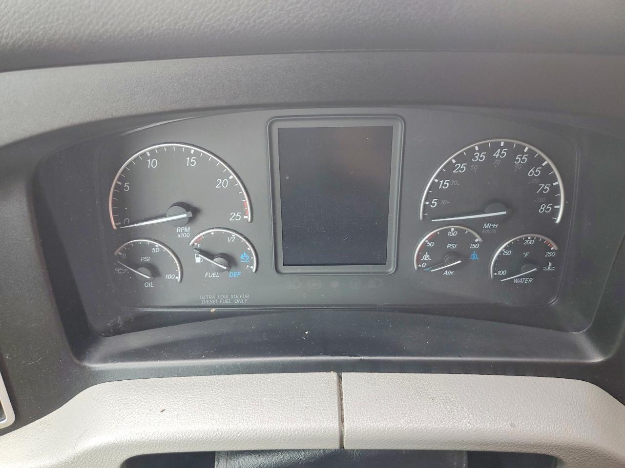 Freightliner Cascadia 126