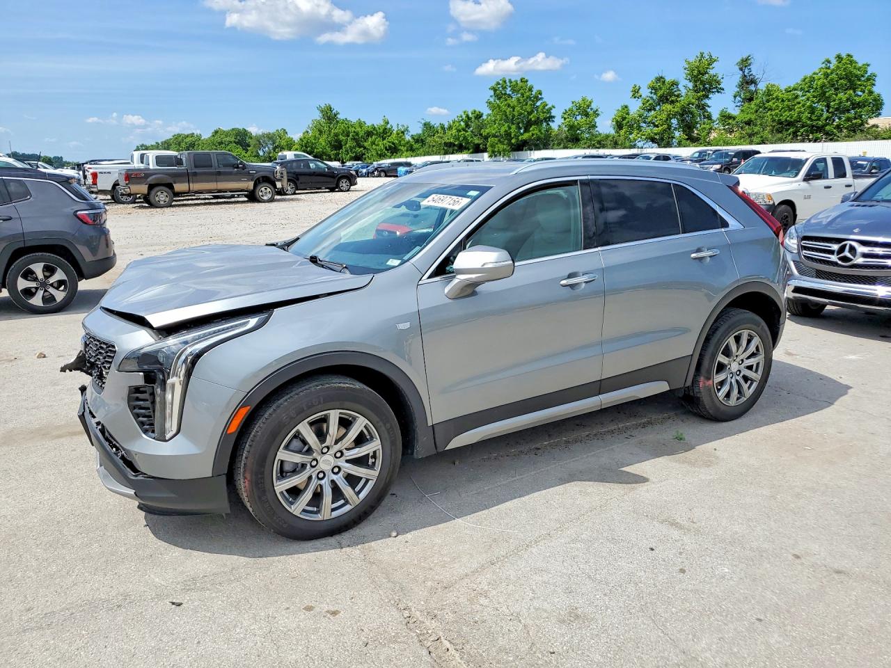 Salvage Cadillac Xt4 Premiu Image