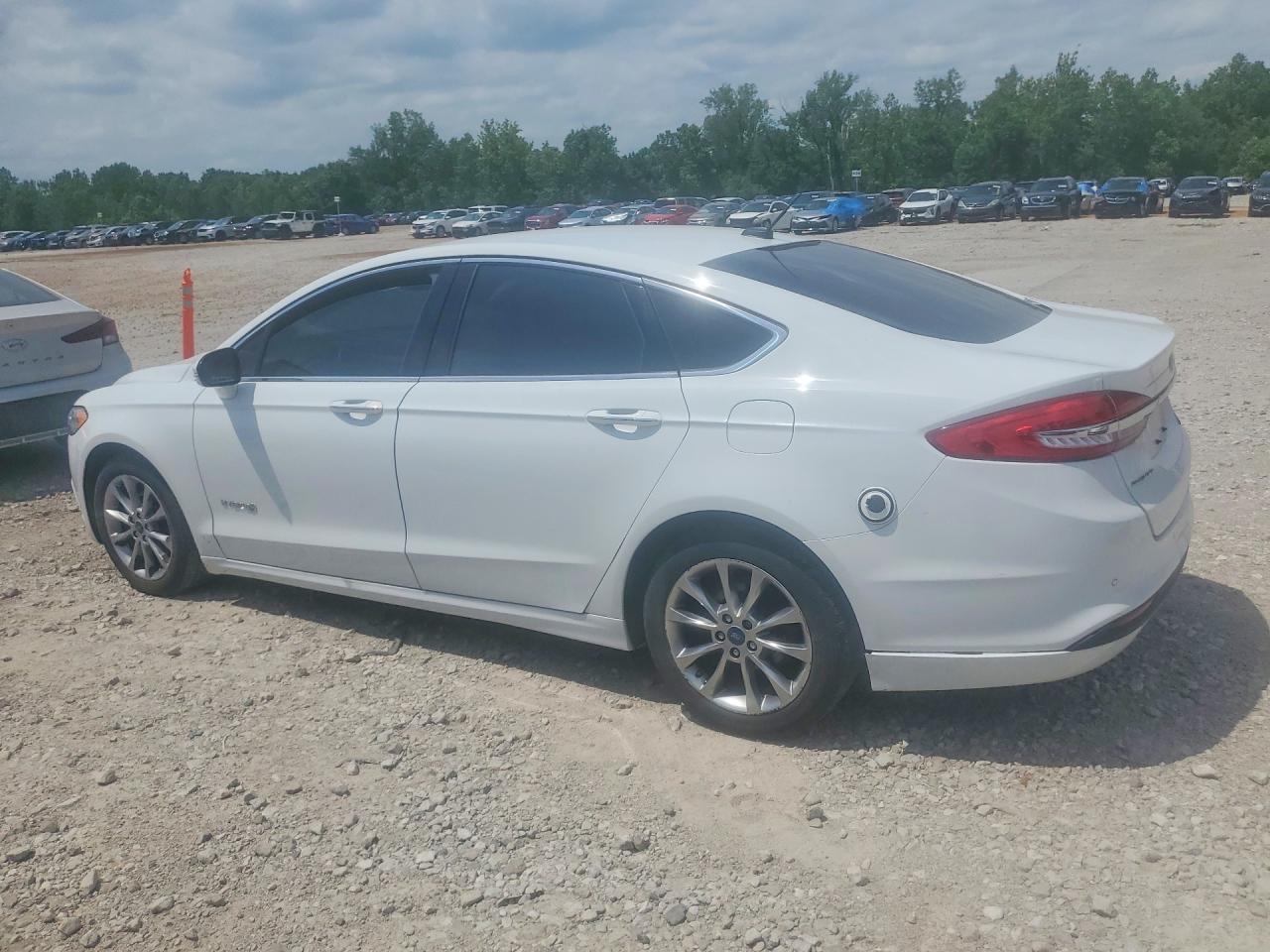 Ford Fusion Se Hybrid