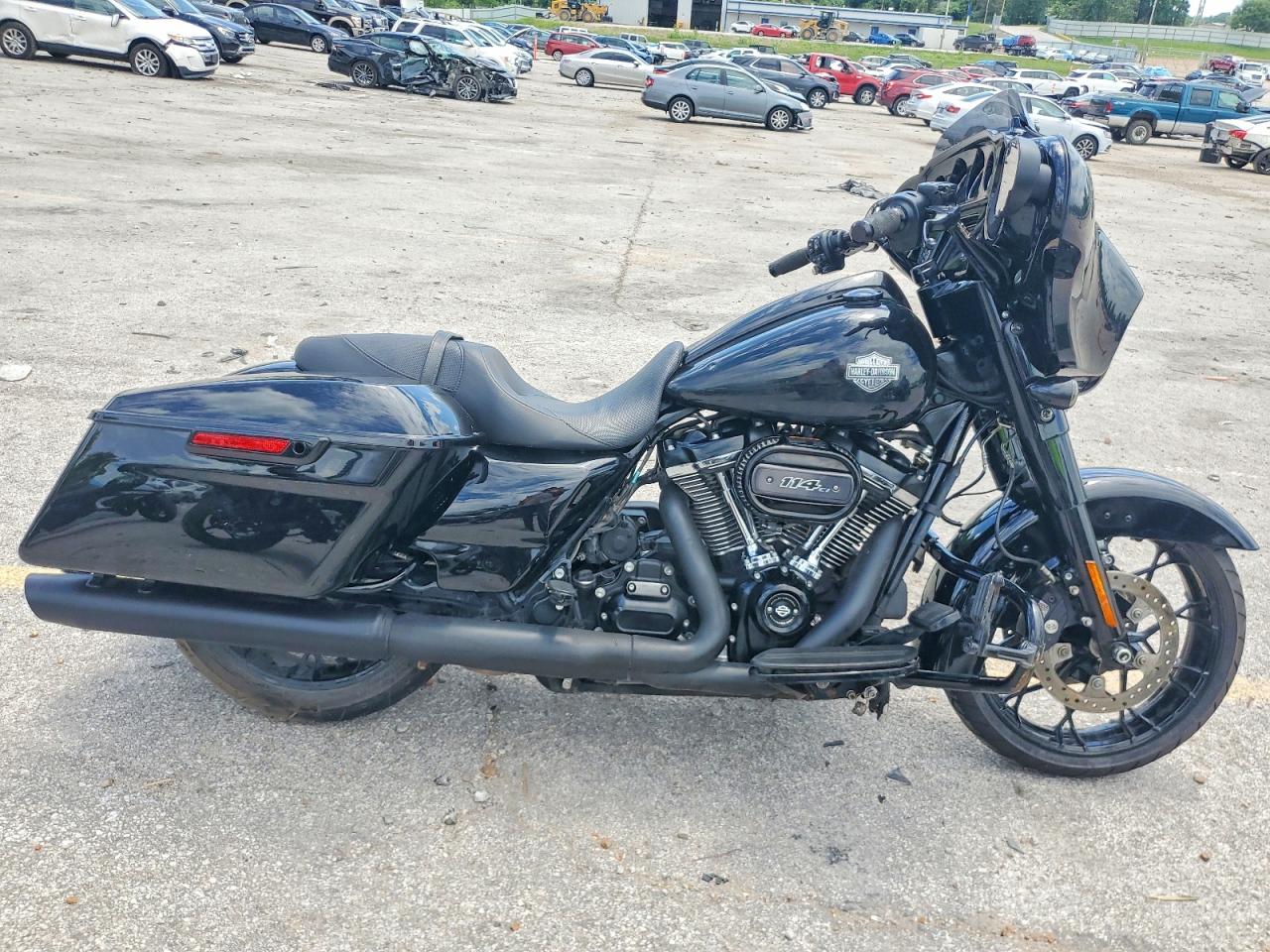 Salvage Harley-Davidson Fl Image