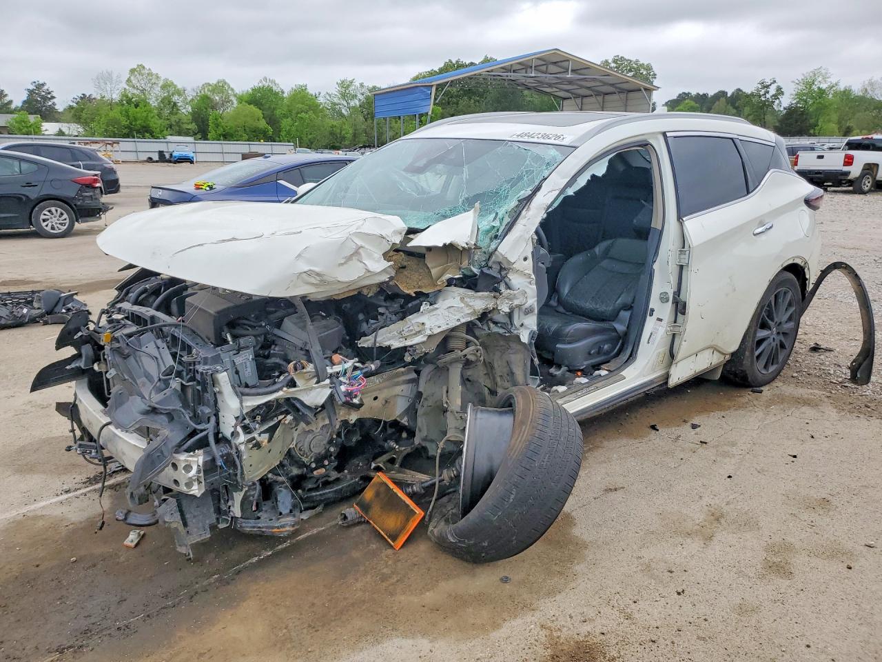 Salvage Nissan Murano Image