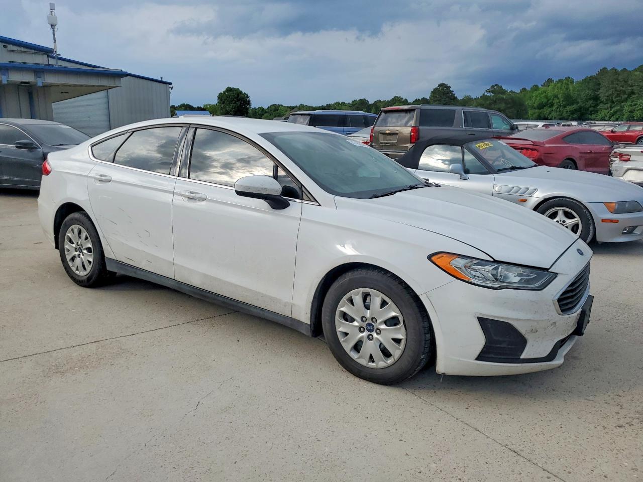 Ford Fusion S
