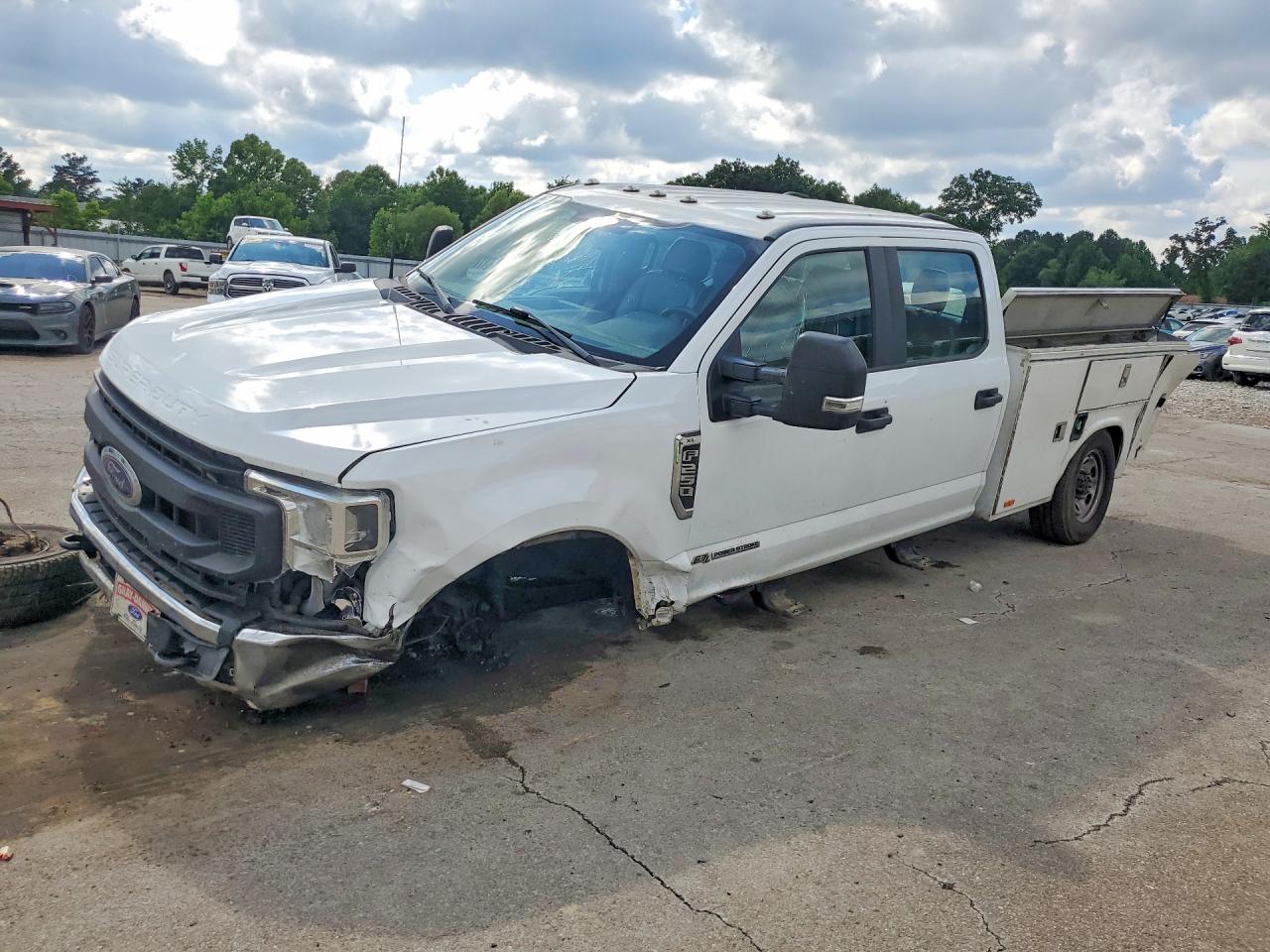 Salvage Ford F-250 Image