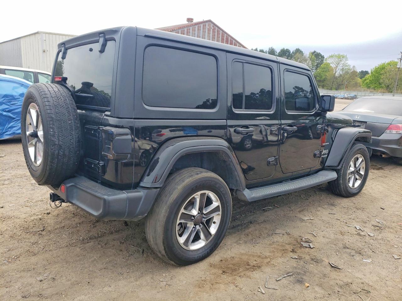 Jeep Wrangler Sahara