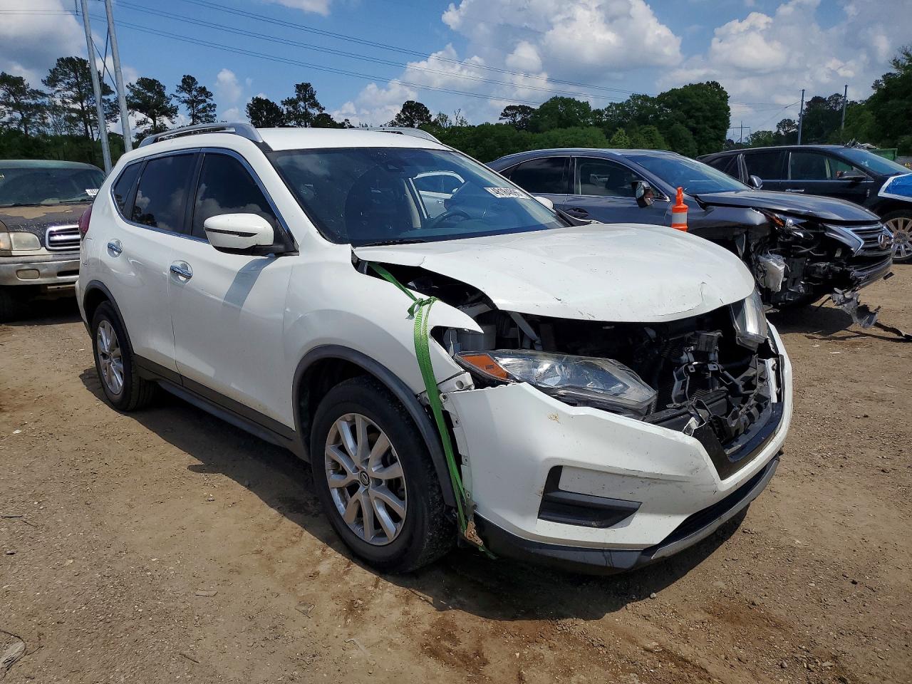 Nissan Rogue Sv