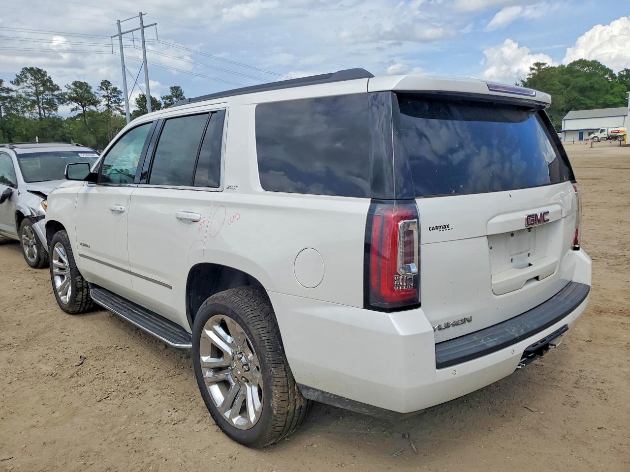GMC Yukon Slt