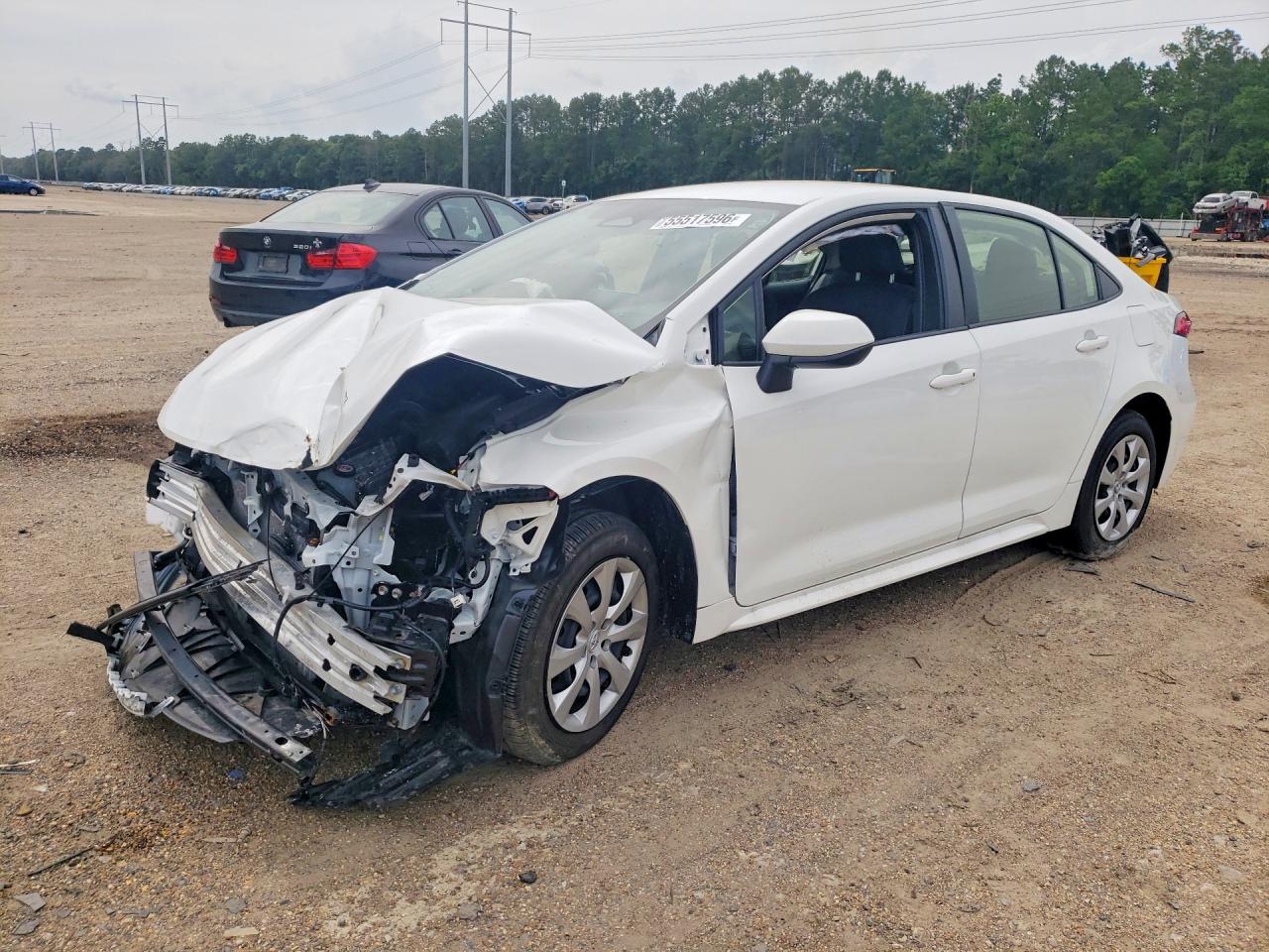 Salvage Toyota Corolla Image