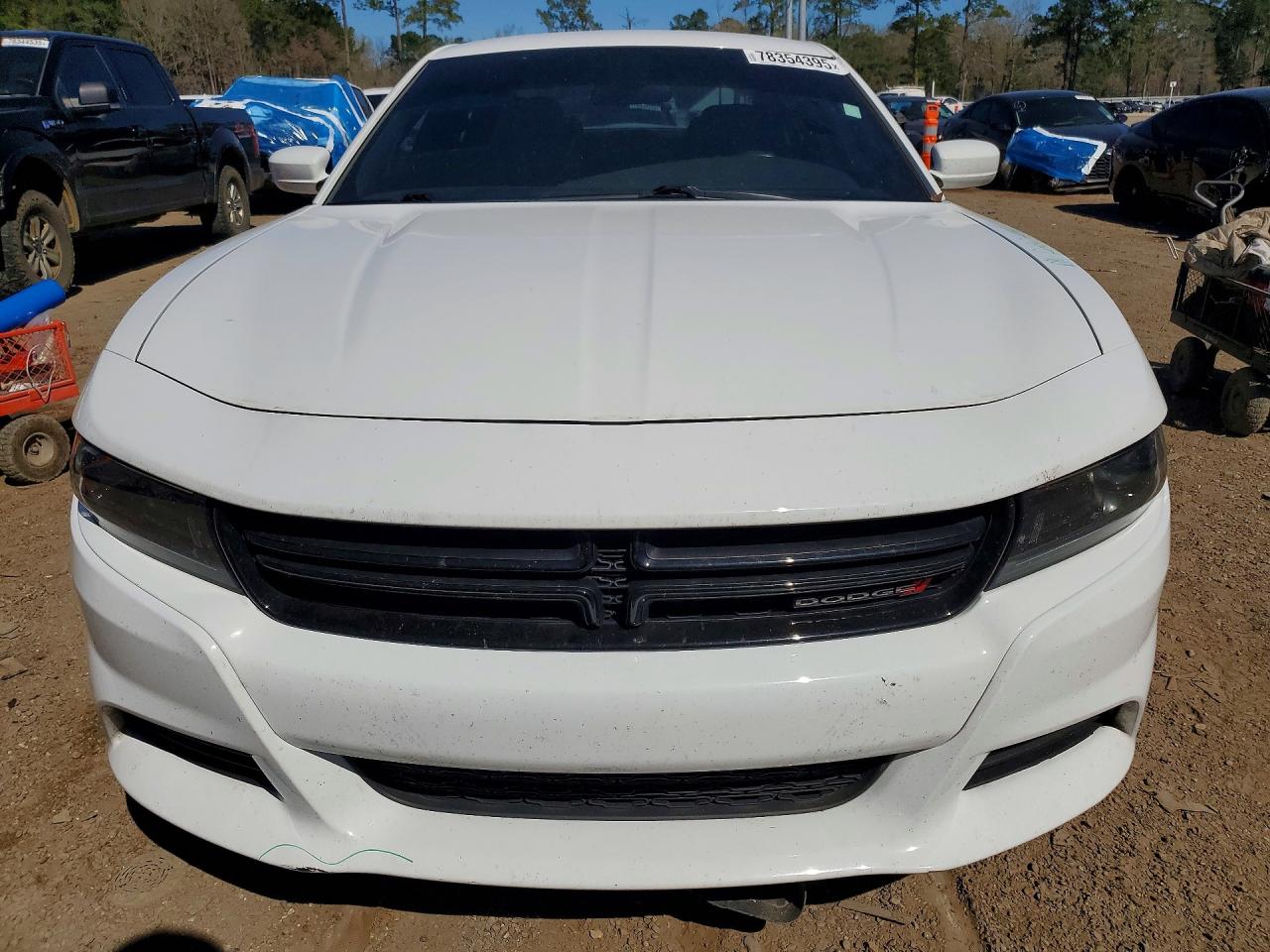 Dodge Charger Sxt