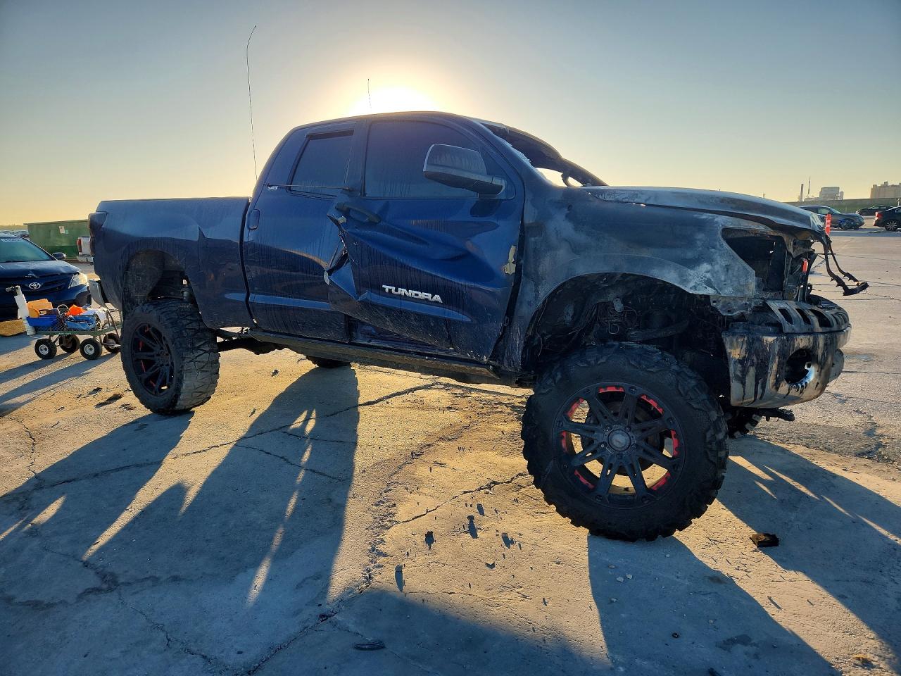 Toyota Tundra Sr5