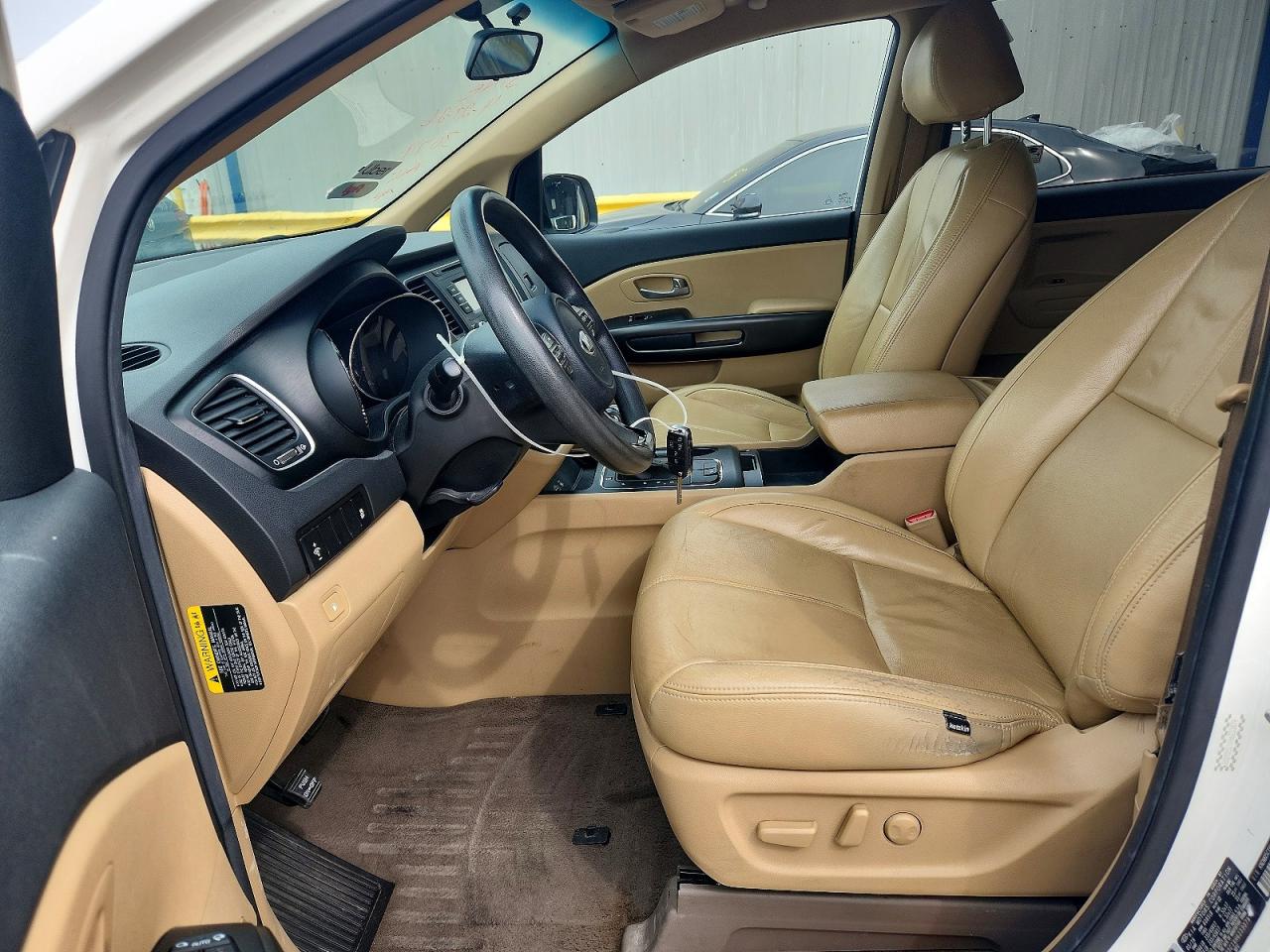 Kia Sedona Lx