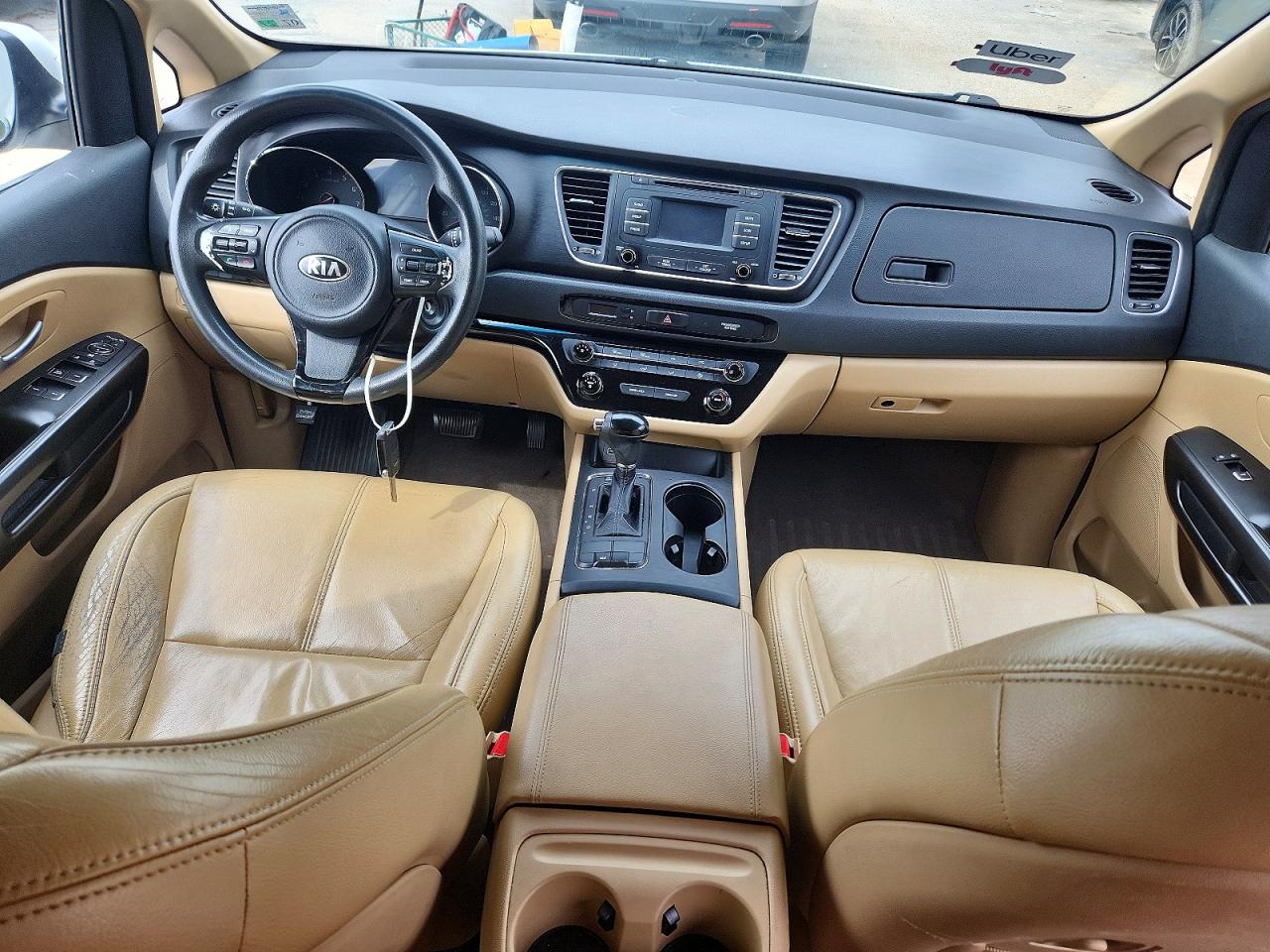 Kia Sedona Lx