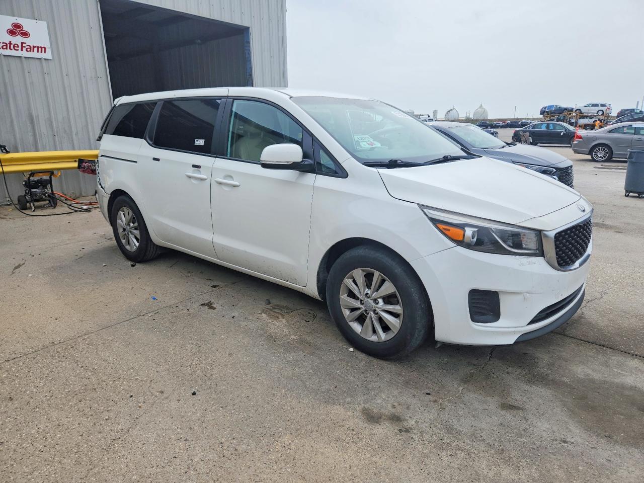 Kia Sedona Lx