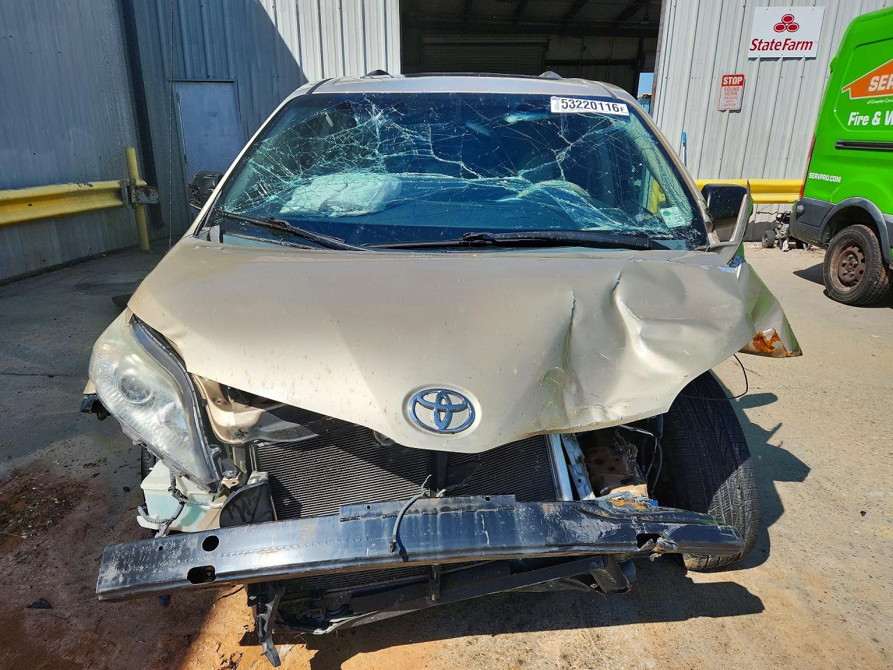 Toyota Sienna Xle 8-passenger