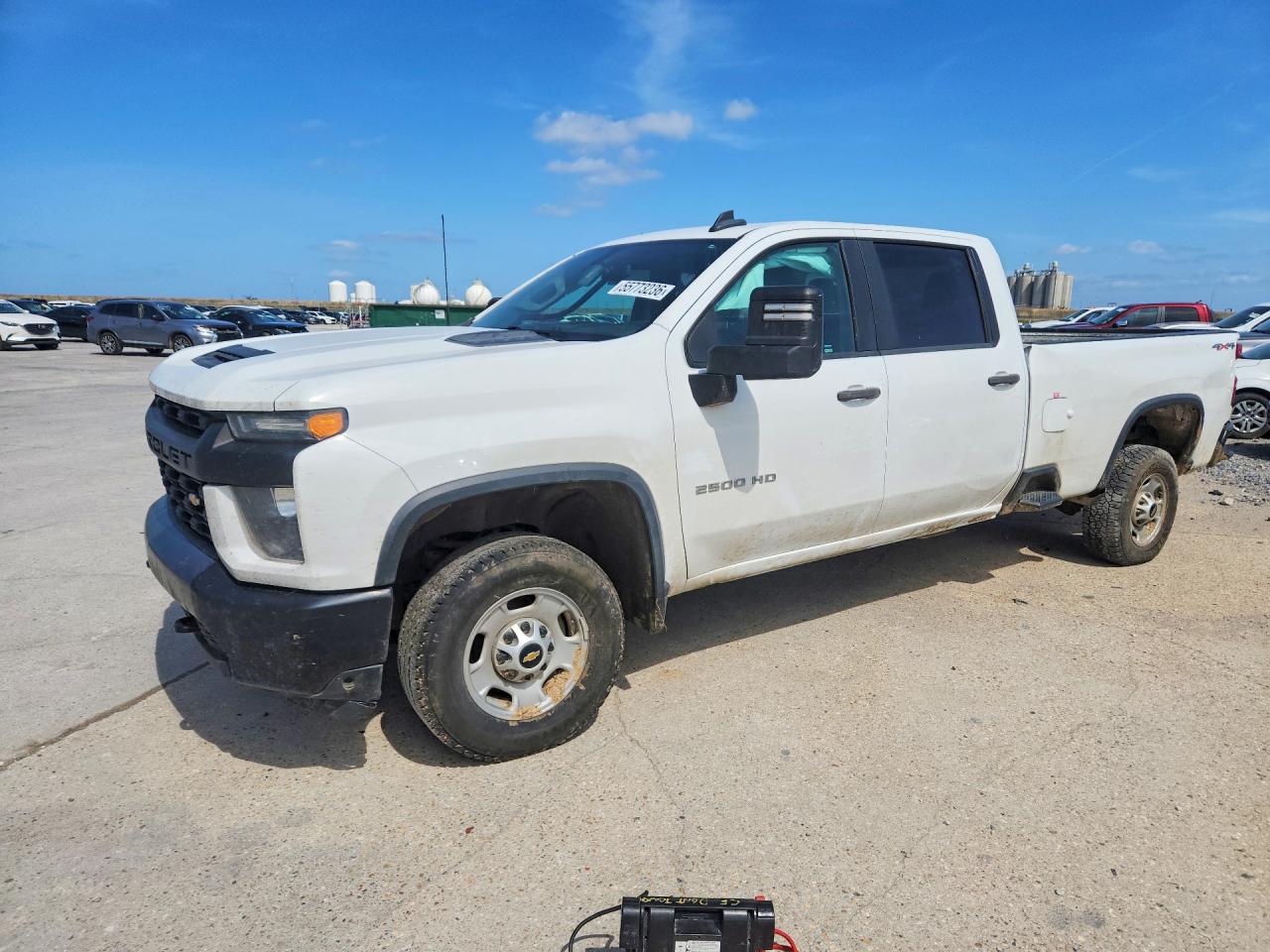 Salvage Chevrolet Silverado Image