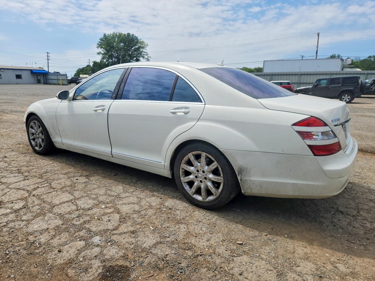 Mercedes-Benz S-Class 550 4matic