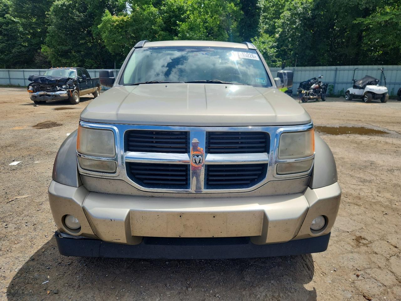 Dodge Nitro Se