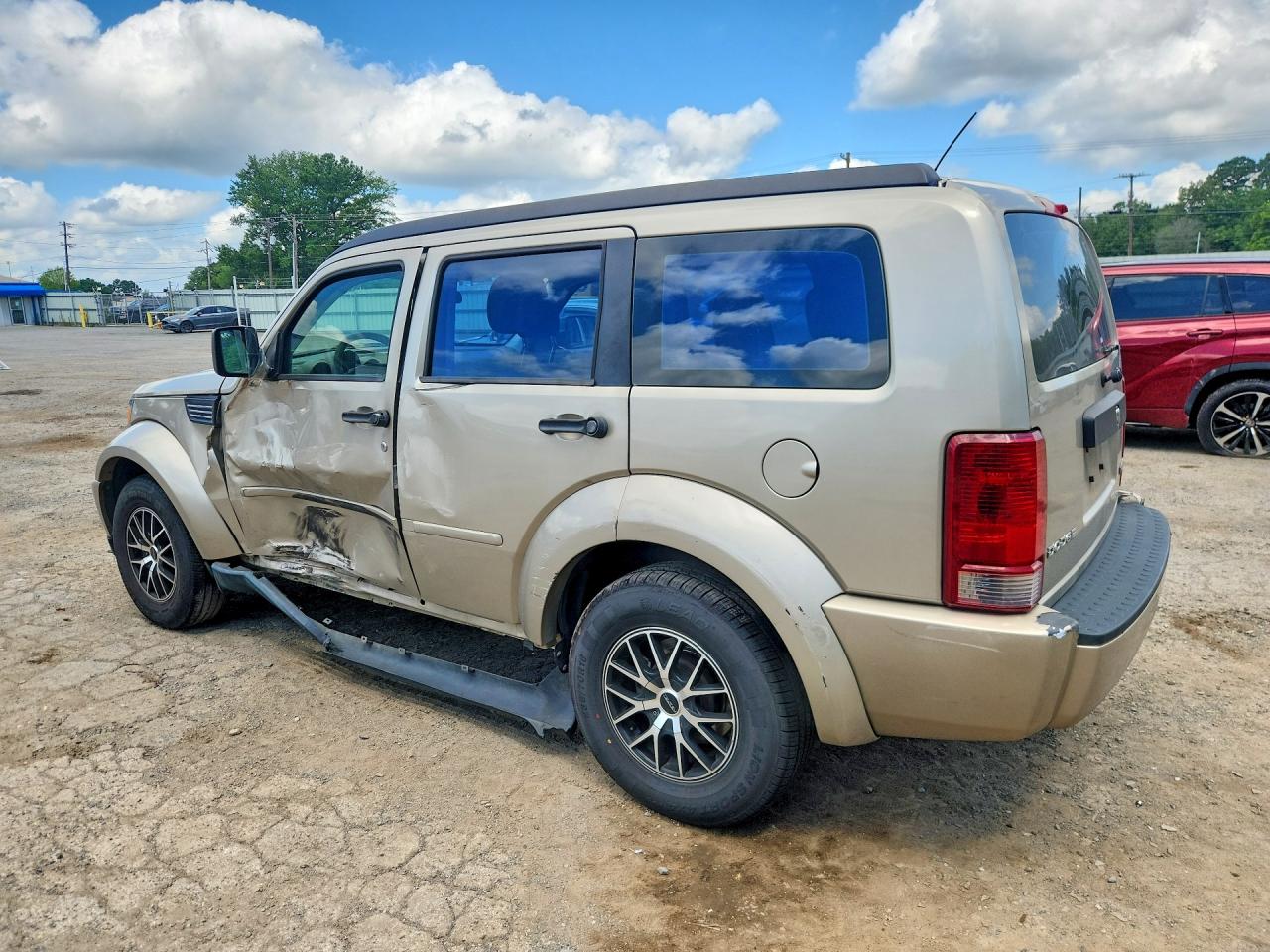 Dodge Nitro Se