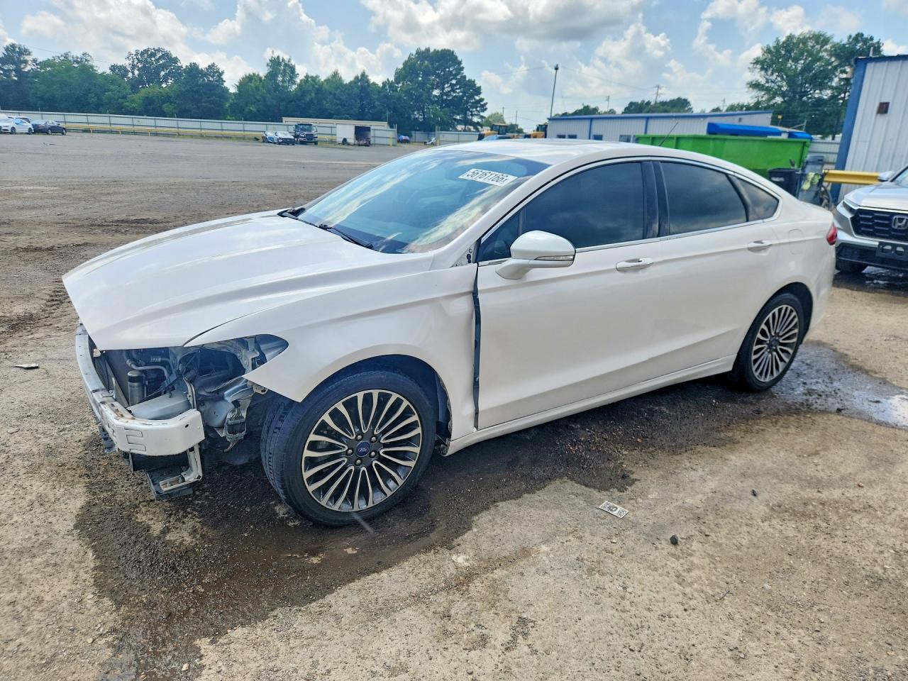 Salvage Ford Fusion Image