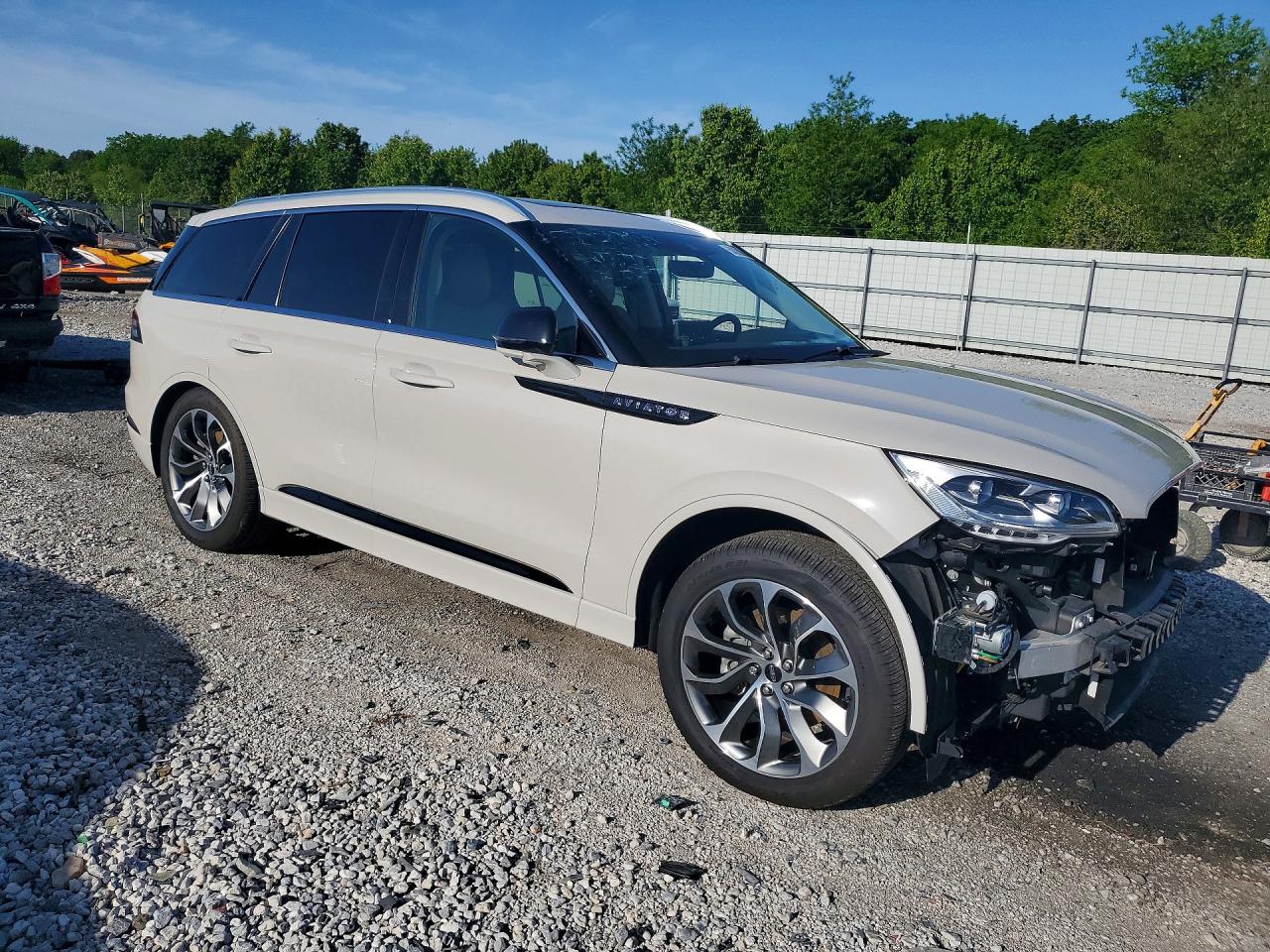Lincoln Aviator Grand Touring