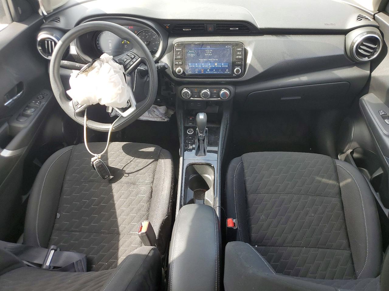 Nissan Kicks Sv