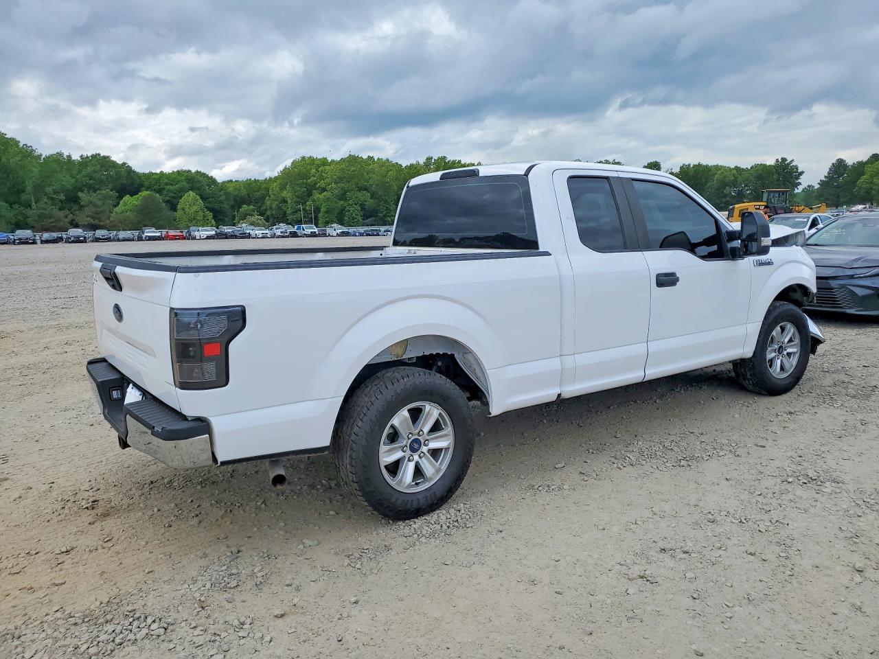 Ford F-150 Super Cab