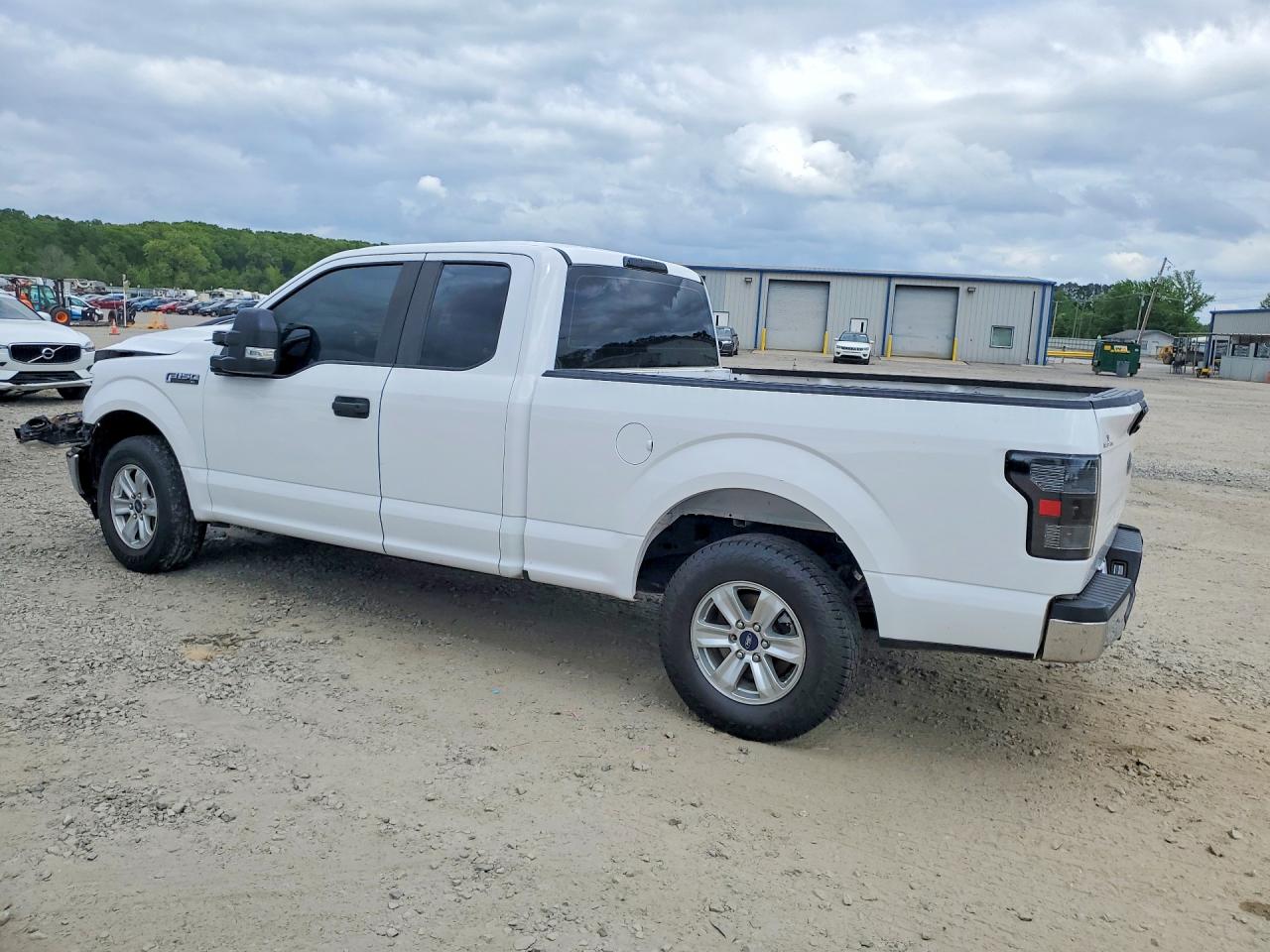 Ford F-150 Super Cab