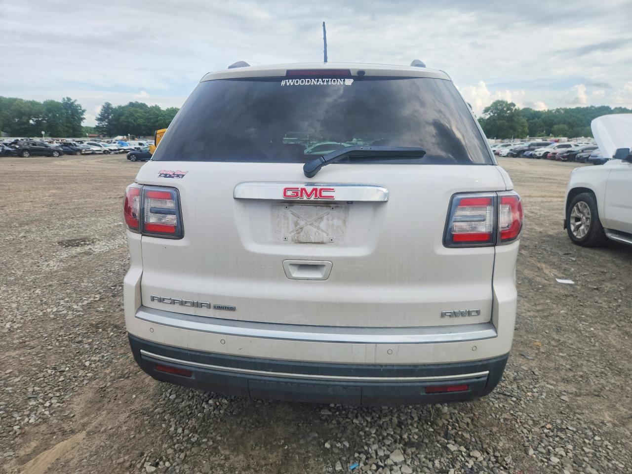 GMC Acadia Slt-2