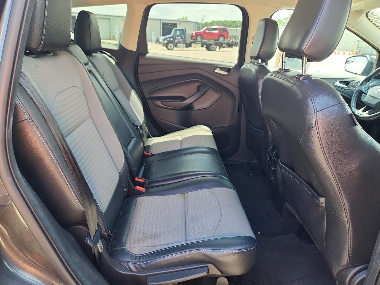 Ford Escape Se