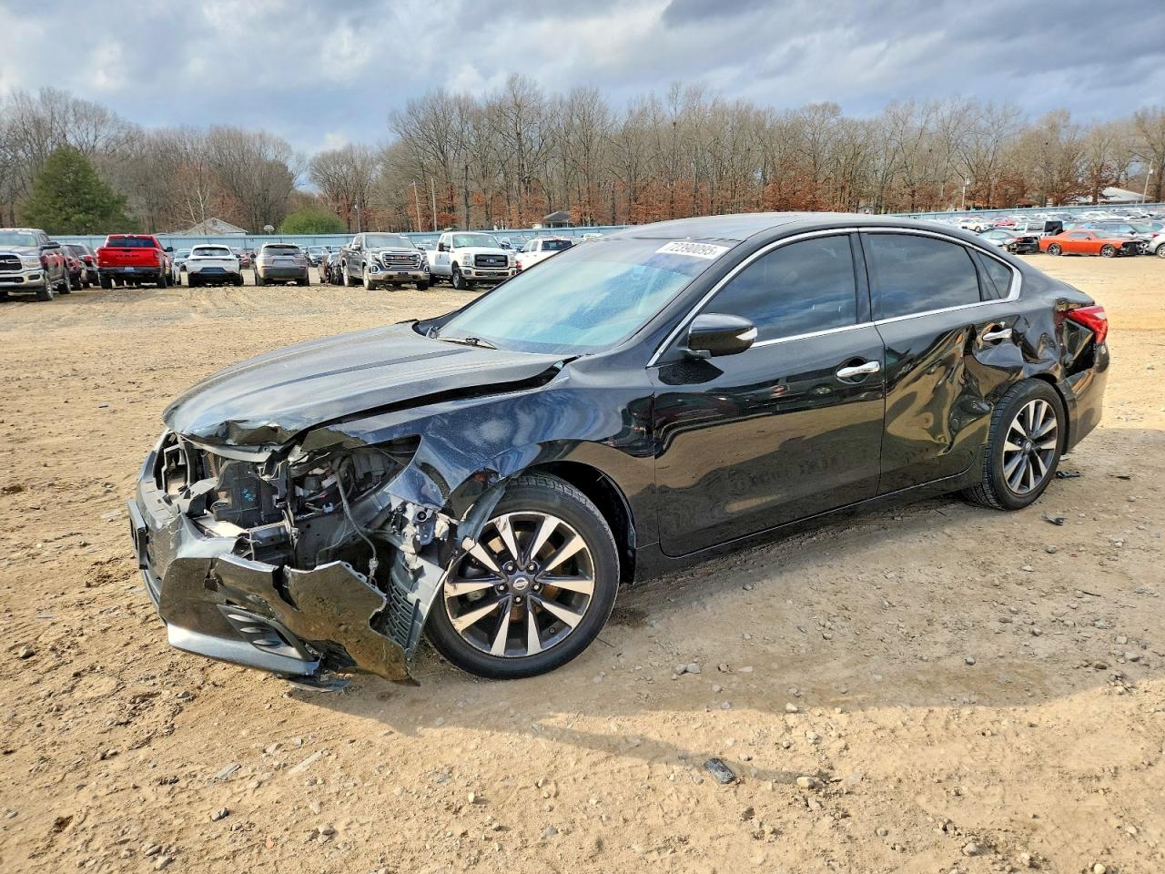Salvage Nissan Altima Image