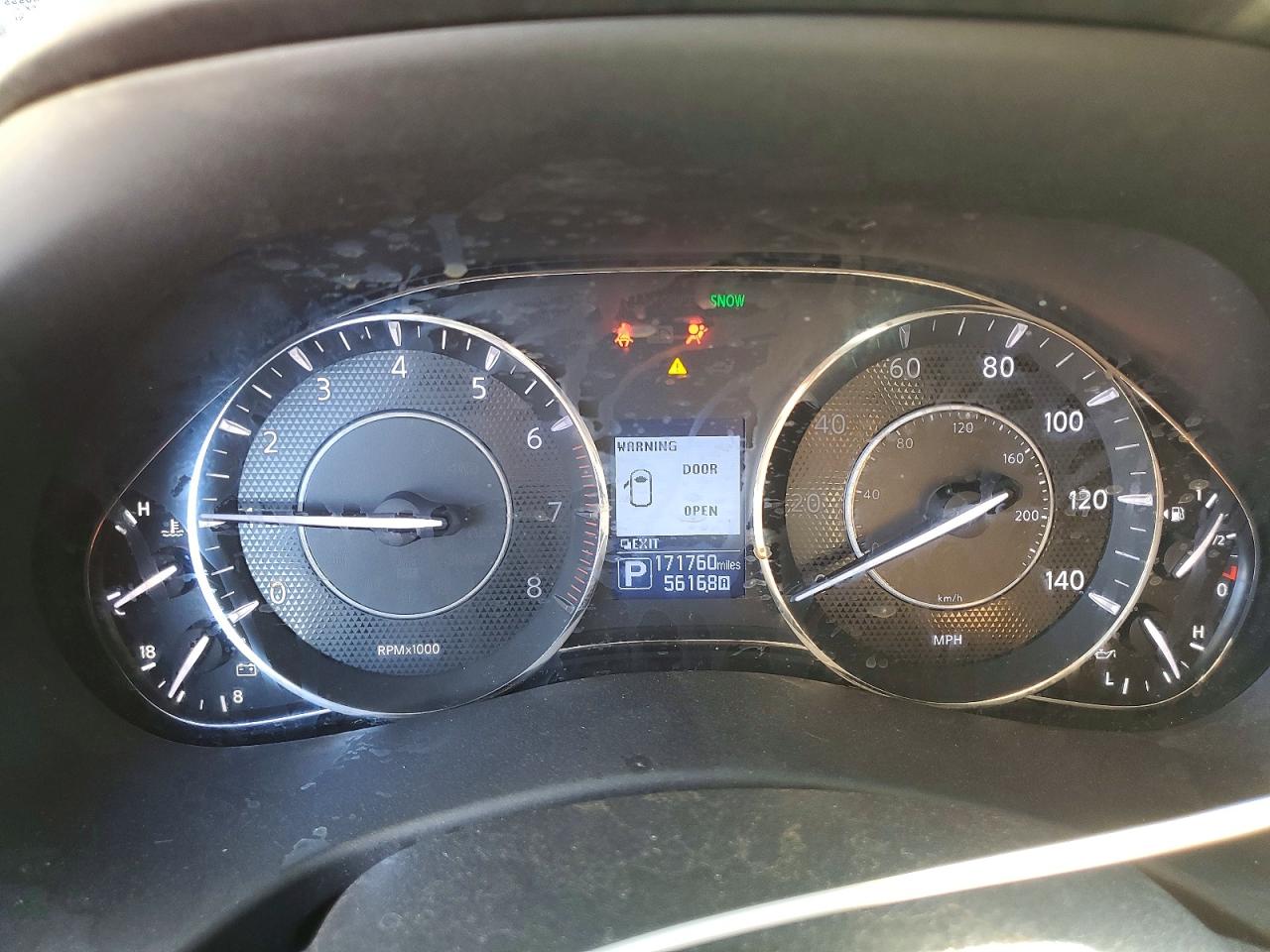 Nissan Armada Platinum