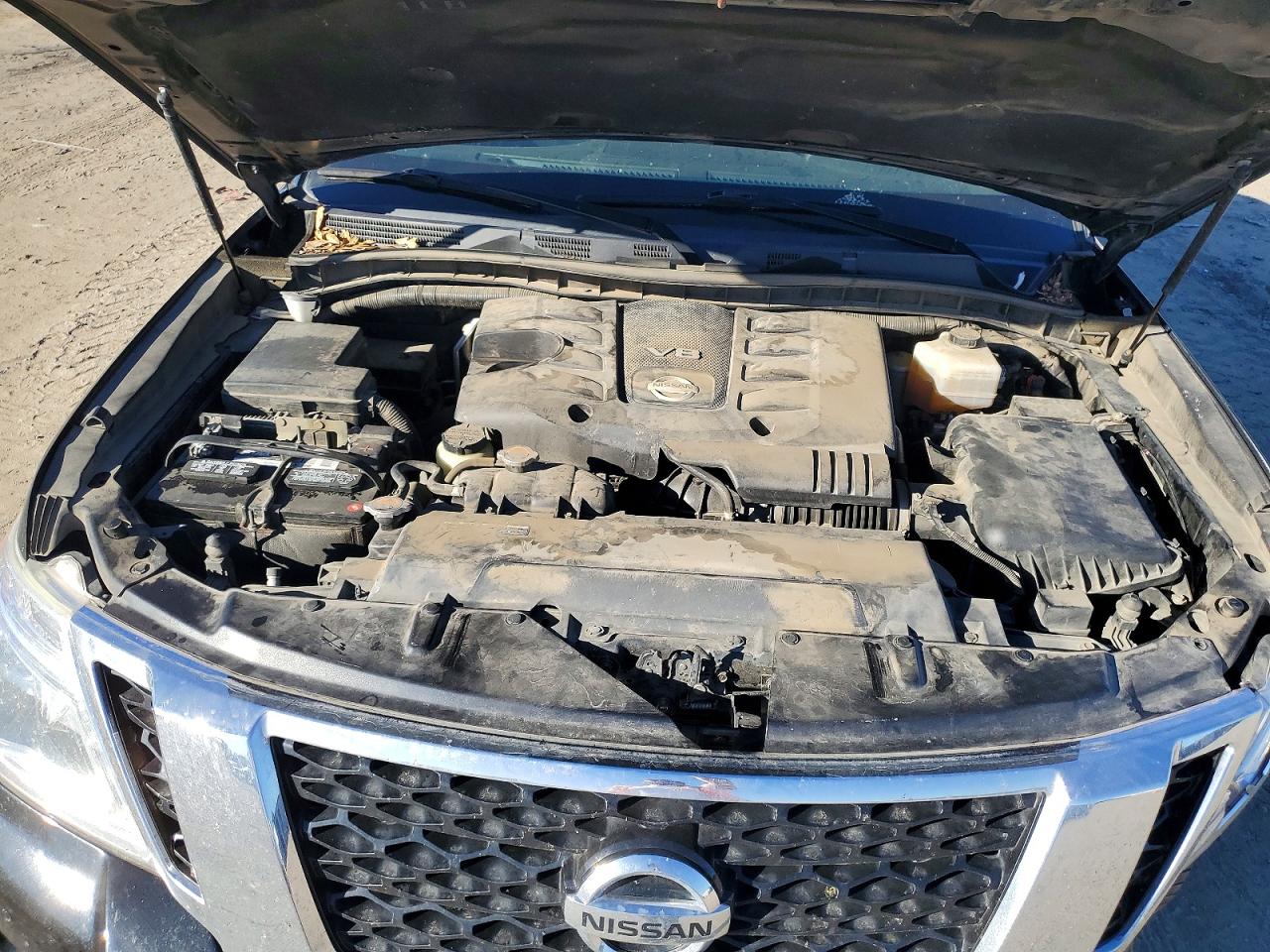 Nissan Armada Platinum