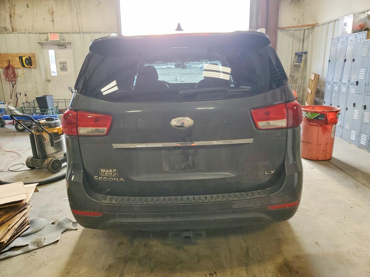 Kia Sedona Lx